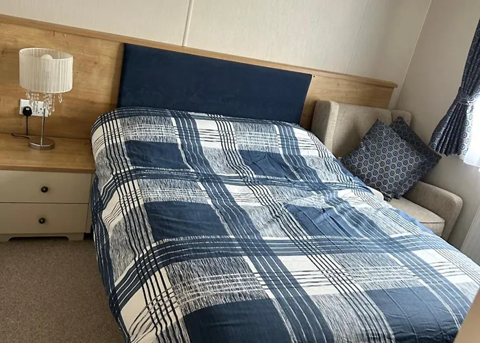 8 Birth On Cayton Bay Scarborough